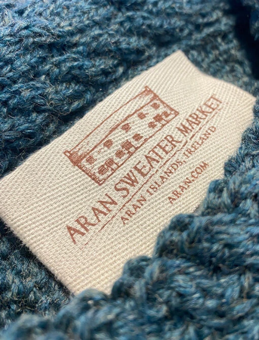 Hawthorn Pattern Aran Poncho – Bild 13