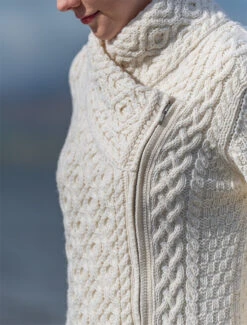 Women's Aran Jacket With Side Zip -Modekleidung A890ie Natural White Zip Detail 19212.1610629180