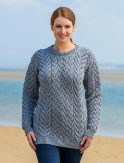 Women's Super Soft Aran Crew Neck Sweater -Modekleidung B689wOceanGrey 27748.1681479338