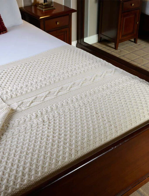 Burke Clan Aran Throw – Bild 2