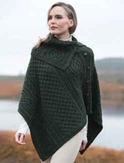 Ladies Merino Button Poncho -Modekleidung CW4784 Army Green 73045.1708535626