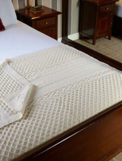 Cunningham Clan Aran Throw