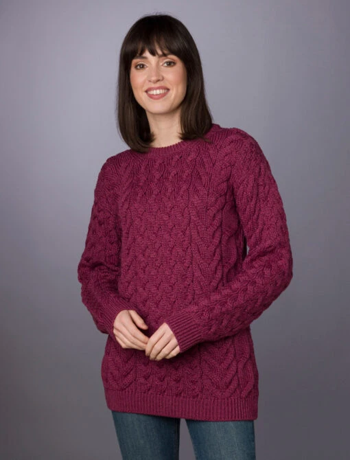 Women's Super Soft Aran Crew Neck Sweater – Bild 10