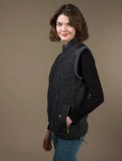 Aran Cable Knit Body Warmer -Modekleidung R843 Charcoal3 30226.1681385870