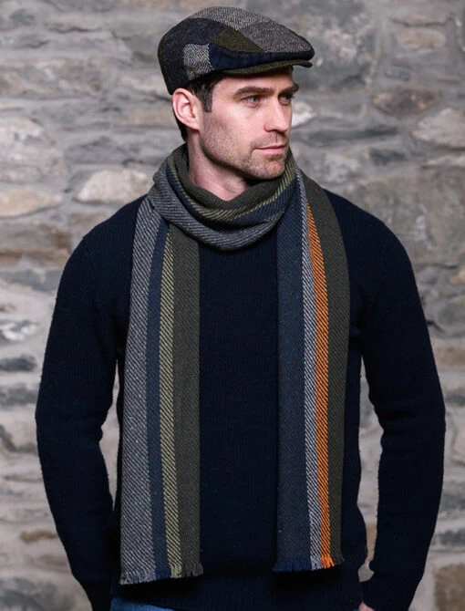 Soft Donegal Wool Scarf - Green & Grey – Bild 3