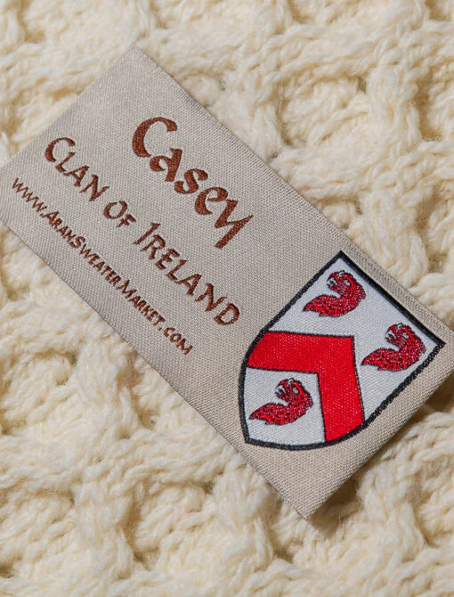 Casey Clan Aran Poncho – Bild 2