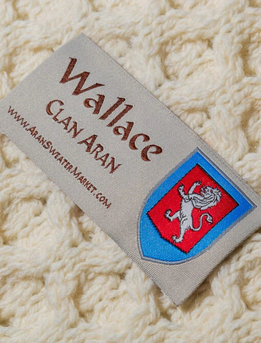 Wallace Clan Aran Poncho – Bild 2